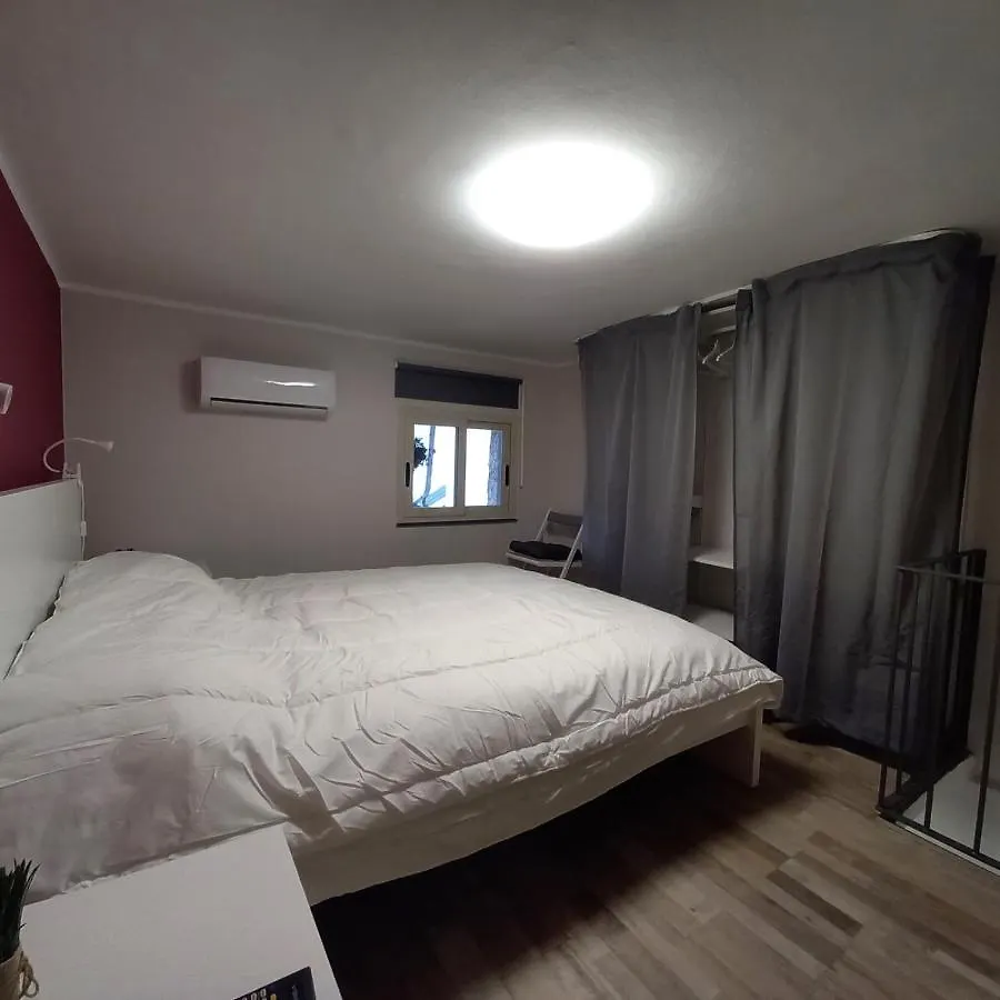 קטאניה Etna Home בית נופש